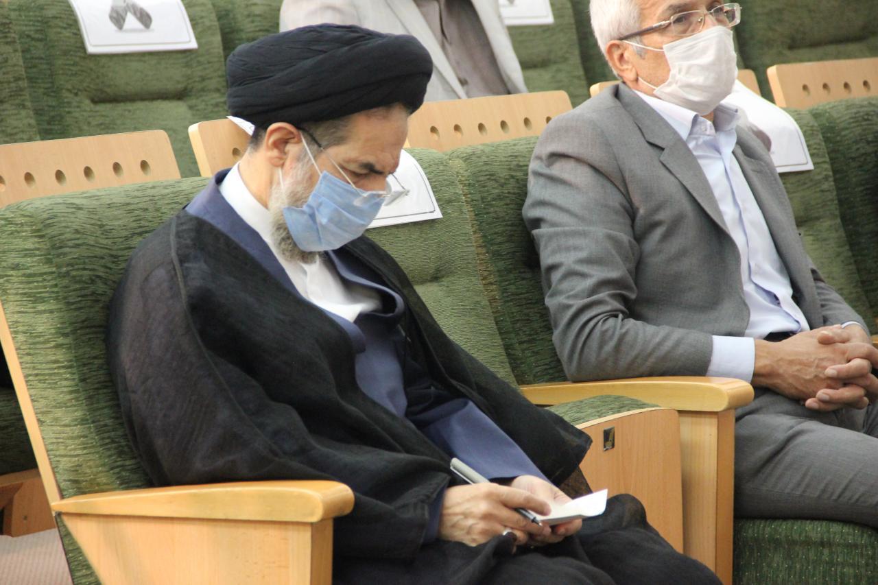 رونمایی دانشنامه آزادگان