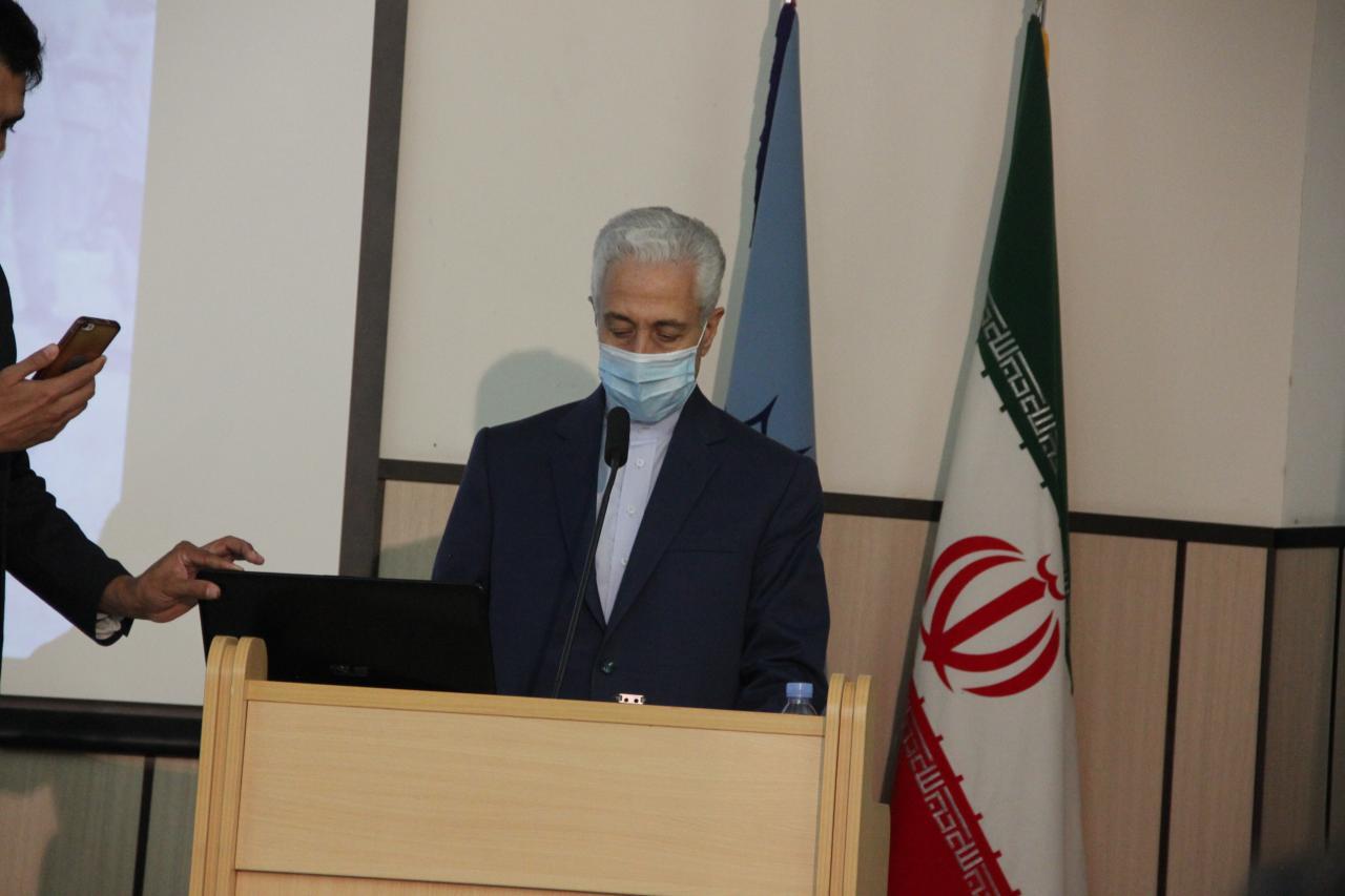 رونمایی دانشنامه آزادگان