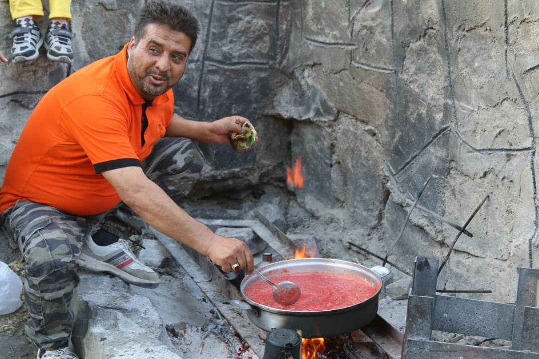 برنامه کوهپیمایی ویژه آزادگان شهرستان بیرجند برگزار شد