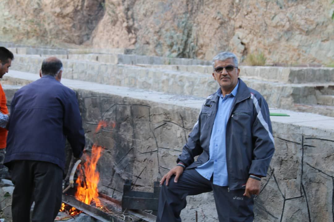 برنامه کوهپیمایی ویژه آزادگان شهرستان بیرجند برگزار شد