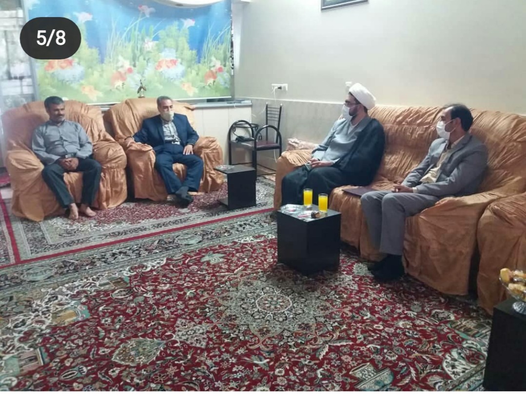 بیرجند| استاندار فرمانداران و مدیران را به دیدار آزادگان آورد