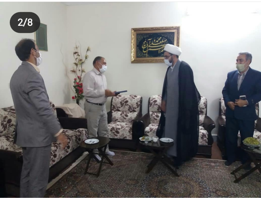 بیرجند| استاندار فرمانداران و مدیران را به دیدار آزادگان آورد