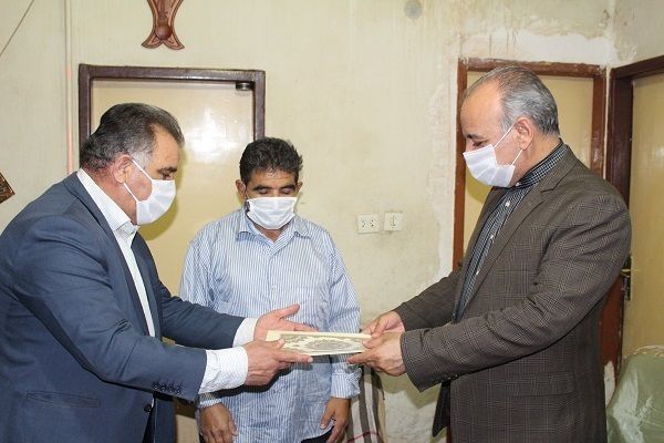 بیرجند| استاندار فرمانداران و مدیران را به دیدار آزادگان آورد