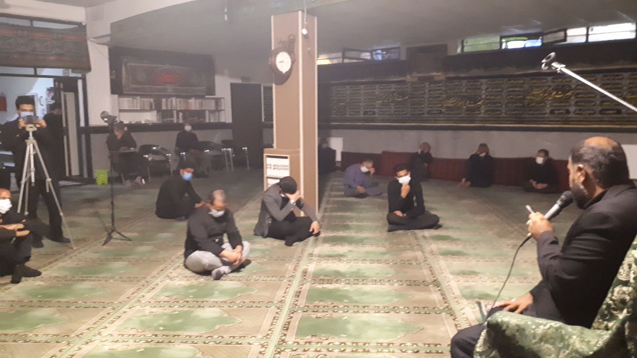 بیرجند| چراغ مجلس عزای حسین در قلب‌ها روشن است