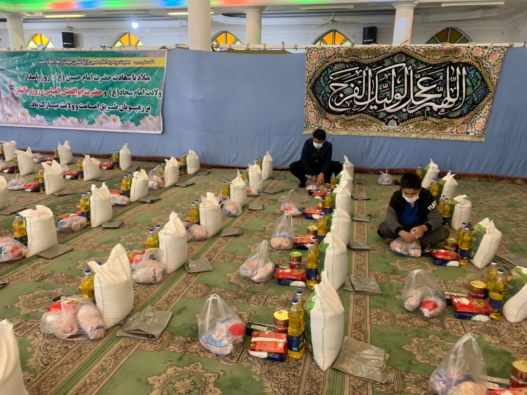 کمک مومنانه