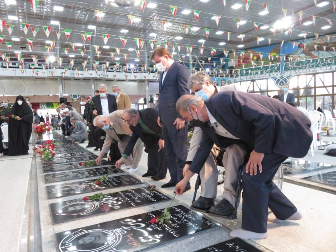 مراسم شهدای رشت با حضور نیکی2