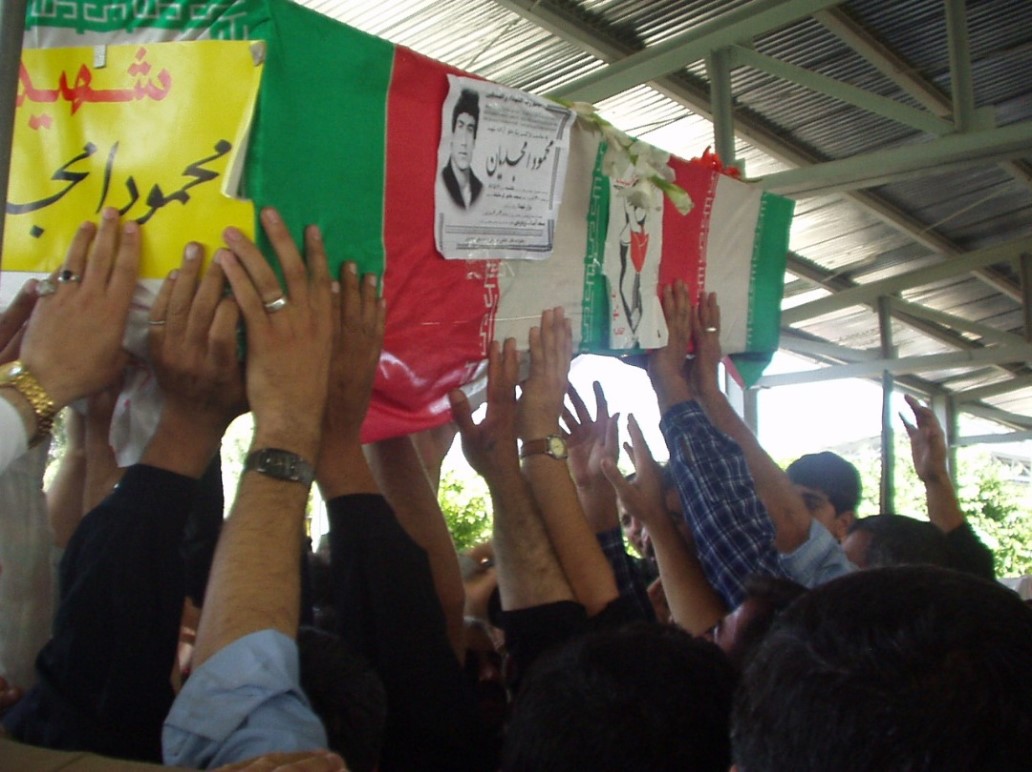 شهید غریب اسارت محمود امجدیان2