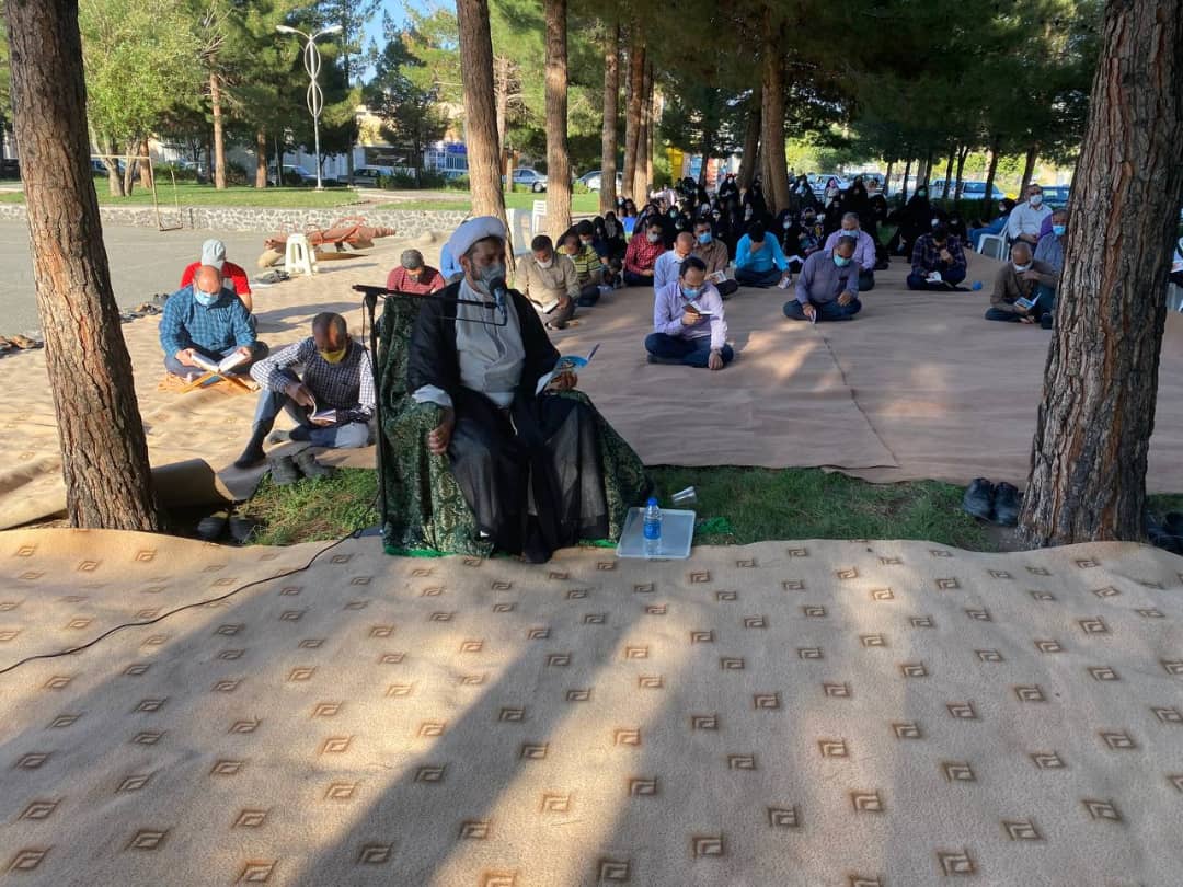 قرائت دعای عرفه در بیرجند1