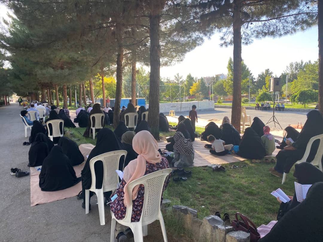 قرائت دعای عرفه در بیرجند8