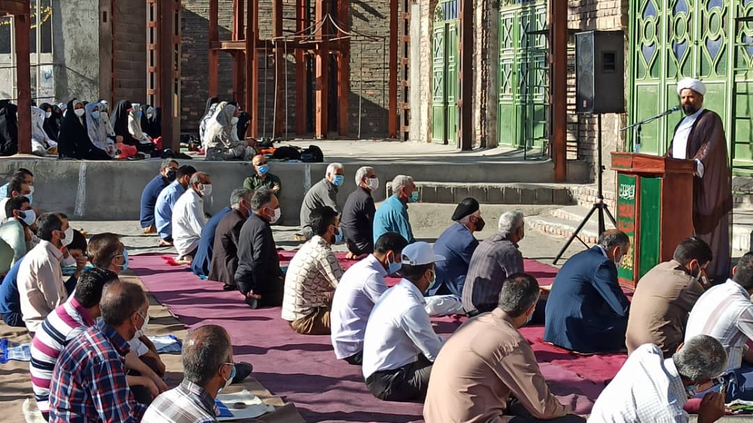 حضور آزادگان زاهدانی در نماز عید قربان1