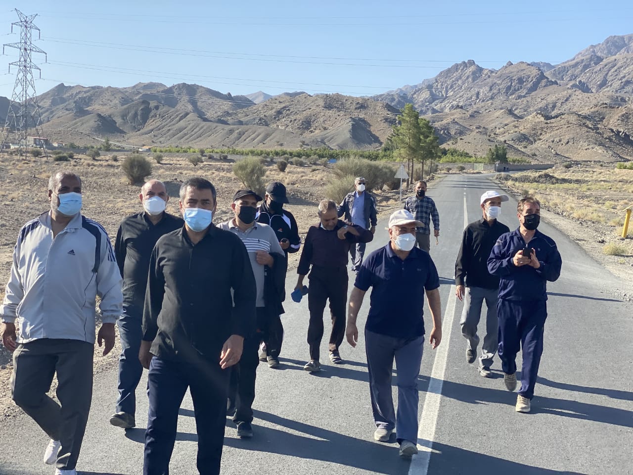 برنامه پیاده‌روی ویژه آزادگان و فرزندان آن‌ها12