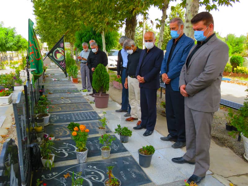 گلباران مزار شهدای آزادگان رشتی112