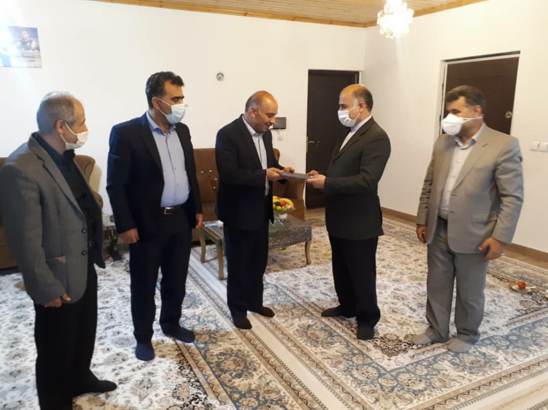 دیدار فرماندار تالش با آزادگان به مناسبت هفته دفاع مقدس12