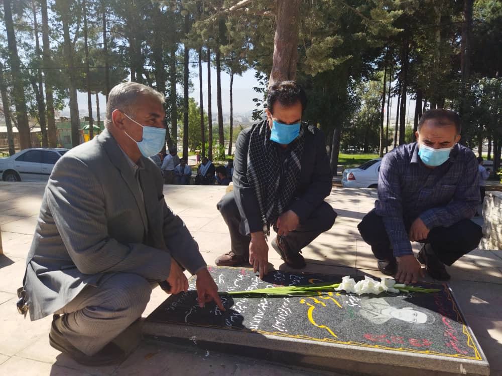 خرم آباد| مراسم غباررویی گلزار مطهر شهدا13