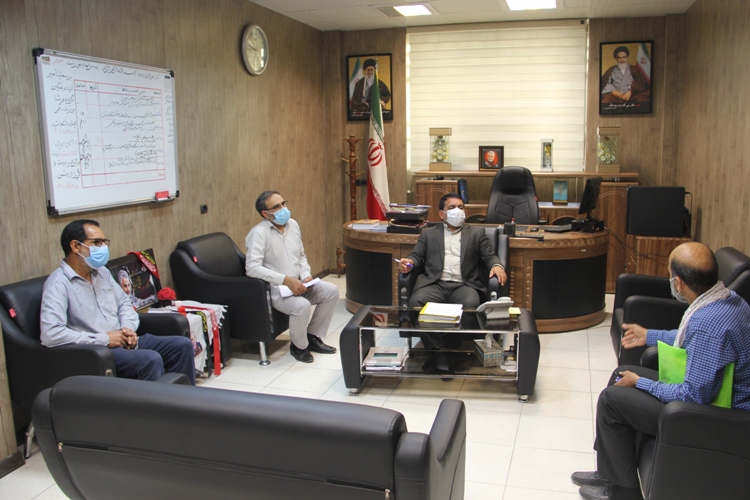 هرمزگان| دیدار مدیرکل بنیاد شهید با خانواده‌های شهدا، جانبازان و آزادگان22