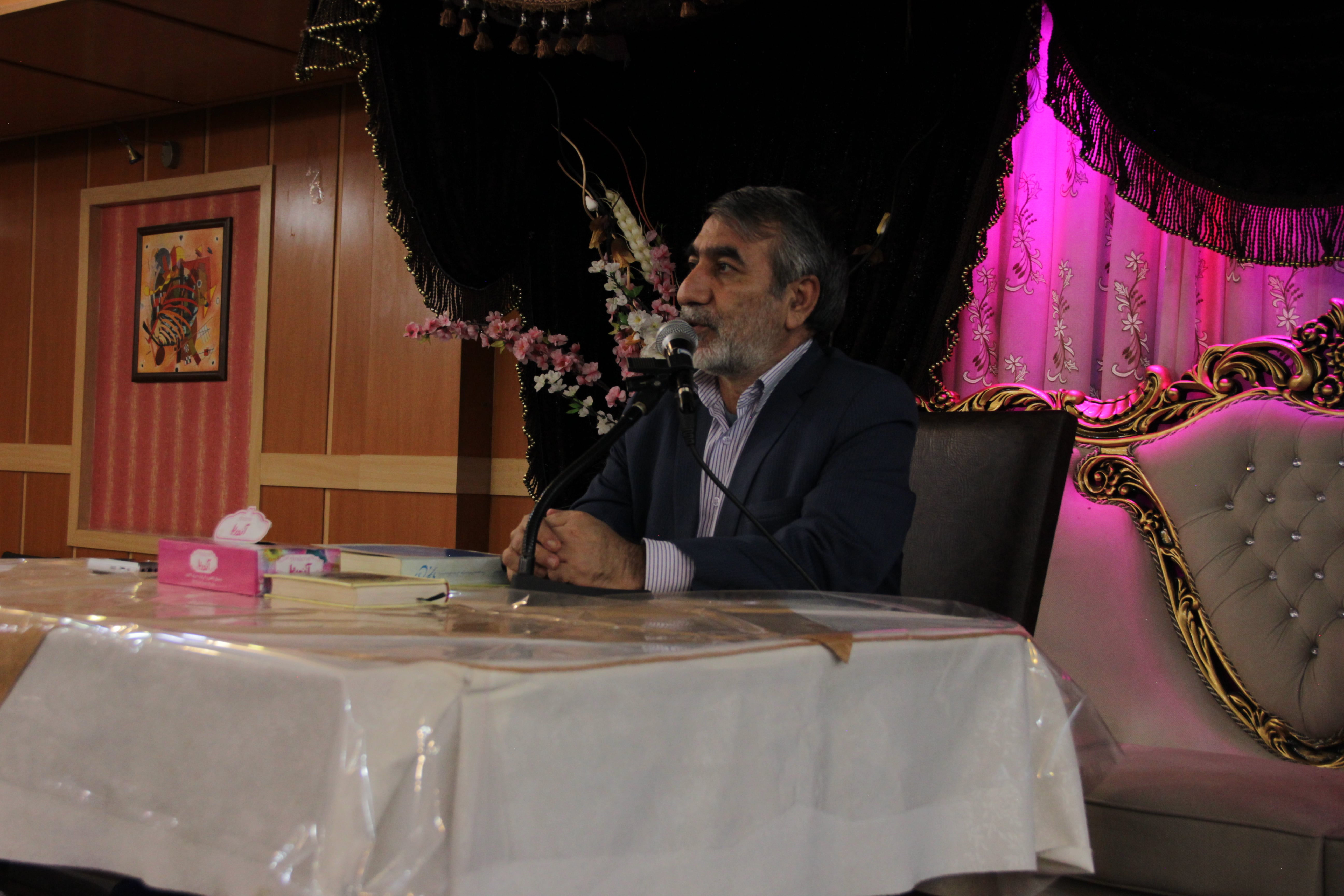 نشست سراسری مدیران استانی موسسه پیام آزادگان در قم8