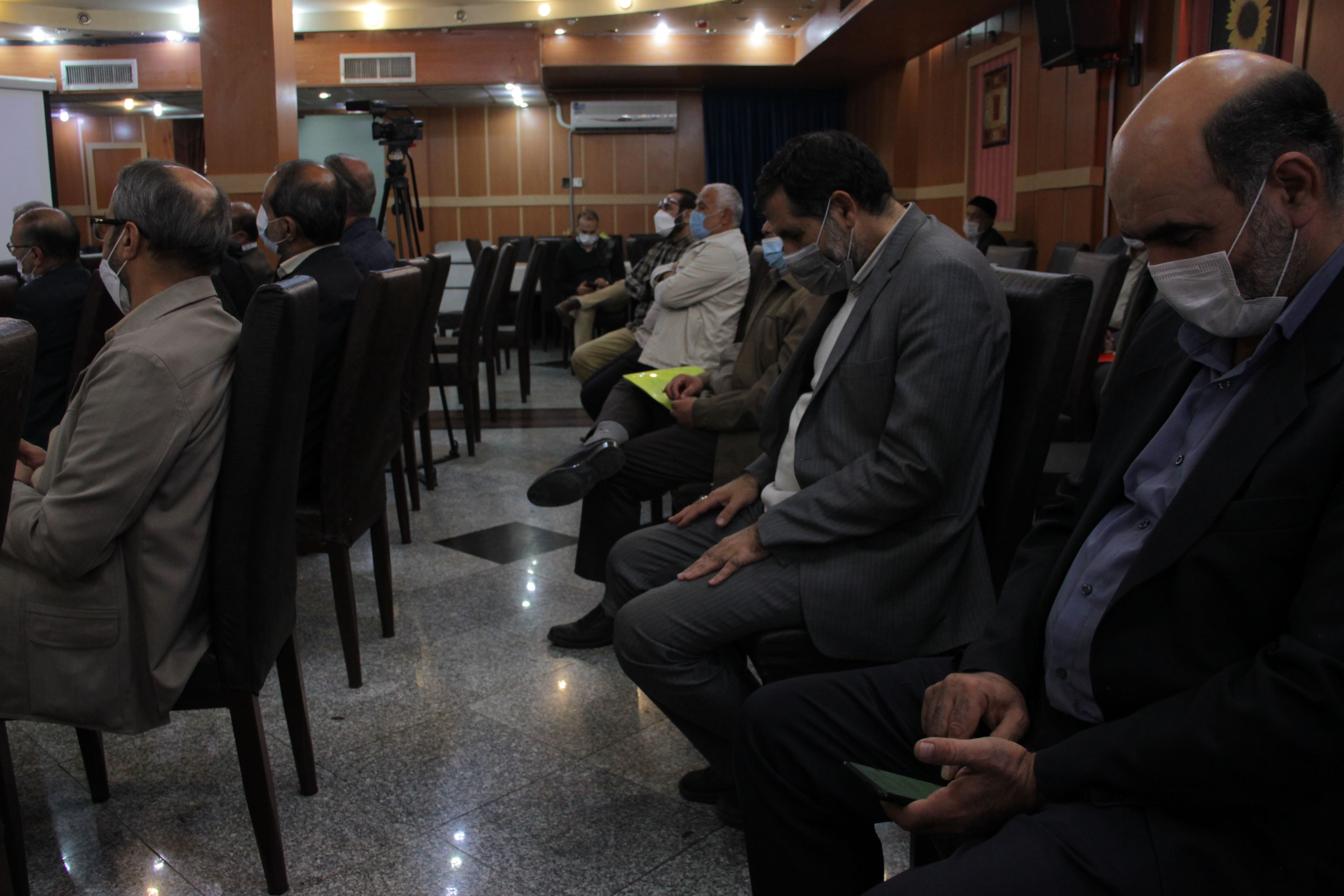 نشست سراسری مدیران استانی موسسه پیام آزادگان در قم15