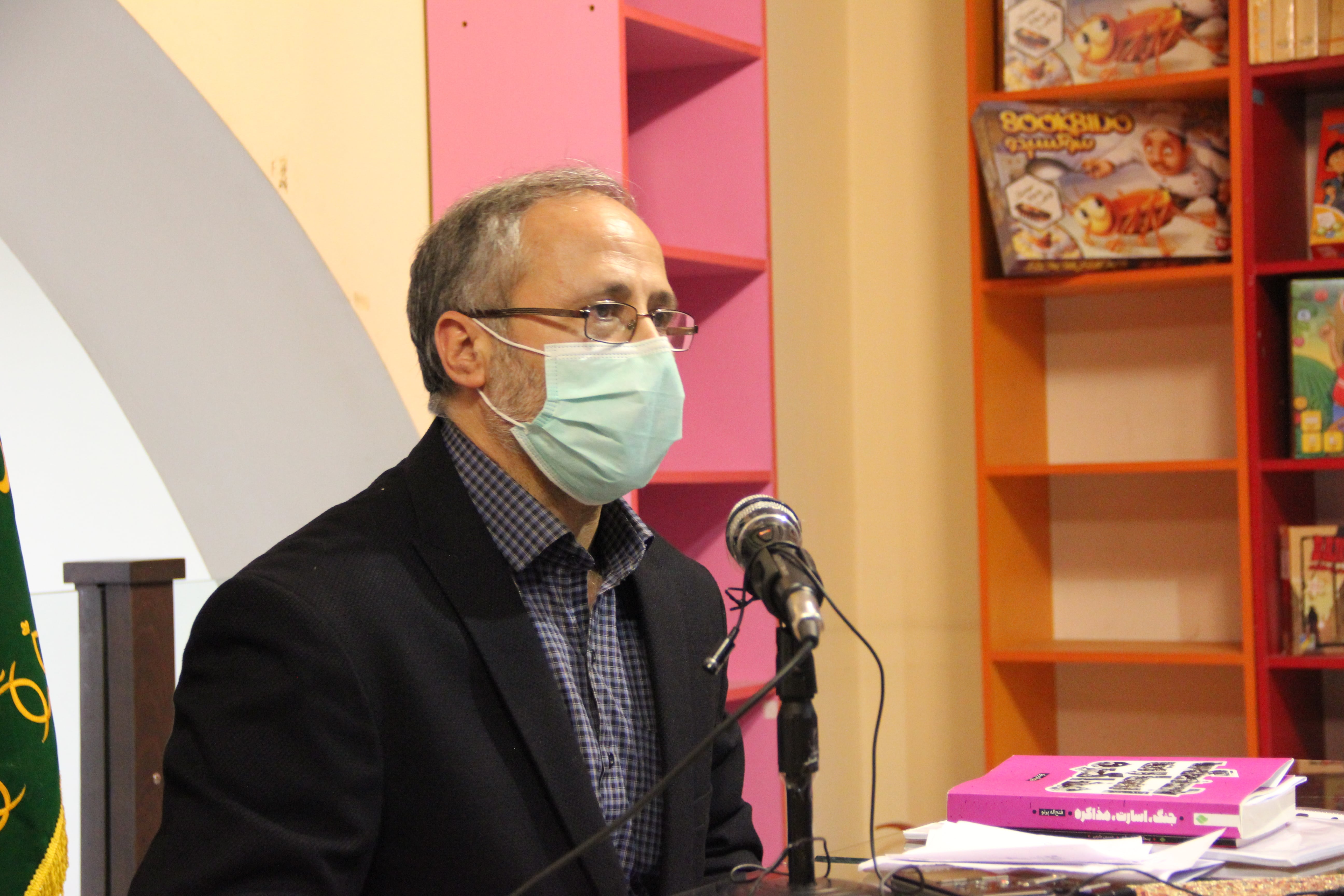 جلسه نقد و بررسی کتاب «جنگ، مذاکره، اسارت» برگزار شد12