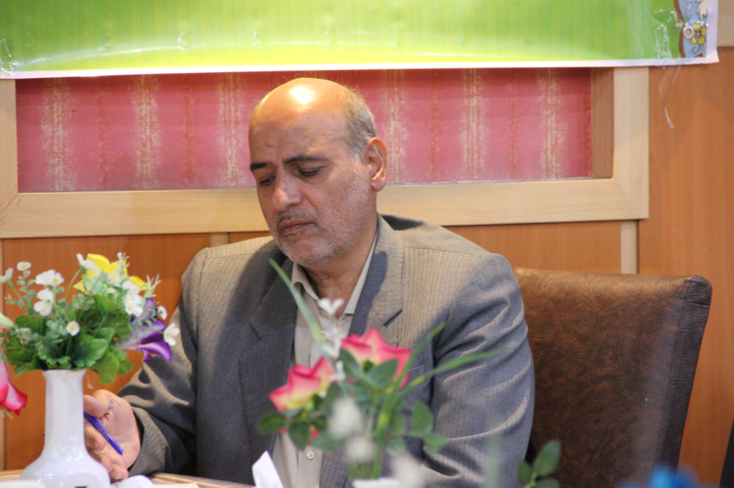 کاظم کاشتکار(دبیر کمیسیون)، عباس فریدونی، عبدالحمید عسگری، علیرضا زینعلی، حمید حسنوند، خلیل آشفته، حسین عبدی، فرج‌ا...عظیمی رامندی و علی علیزاده19