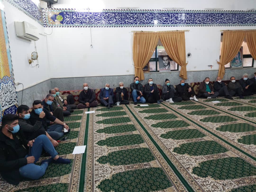 حضور جمعی از آزادگان درمراسم سومین روز درگذشت شهید آزاده «رضا خوشه‌چین»4