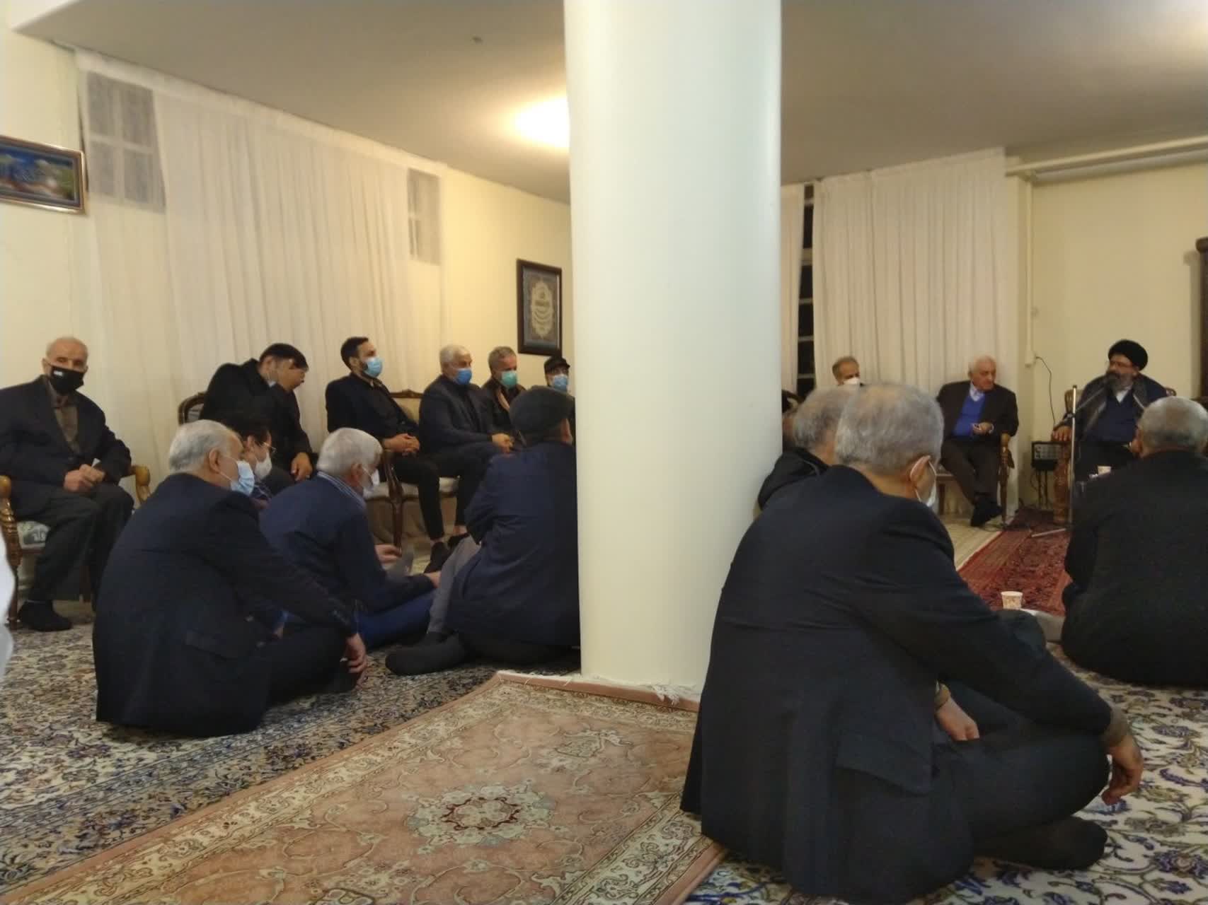 هفتمین روز از درگذشت آزاده محبوب دکتر هادی بیگدلی3