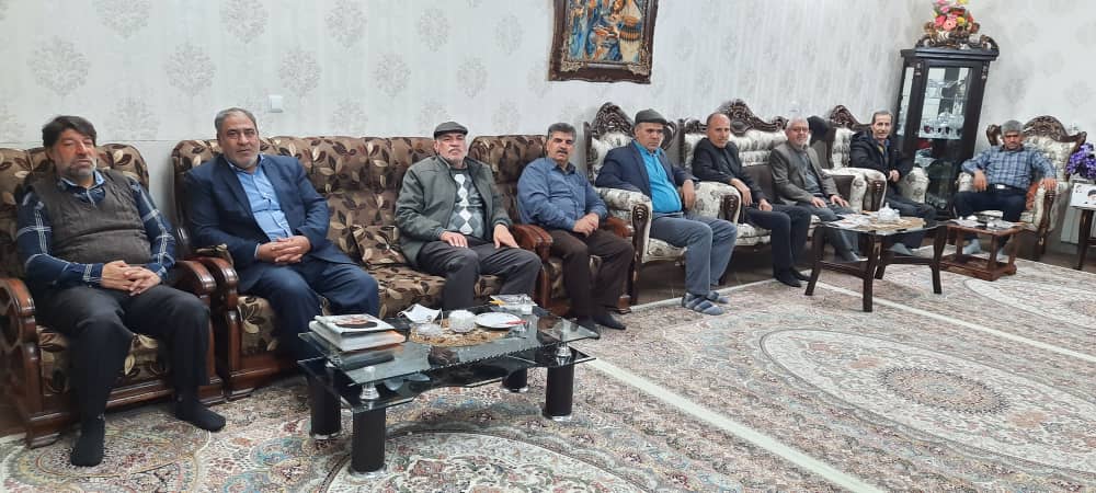 اراک| دیدار اعضای شورای مشورتی پیام آزادگان با آزاده مجید قاسمی5