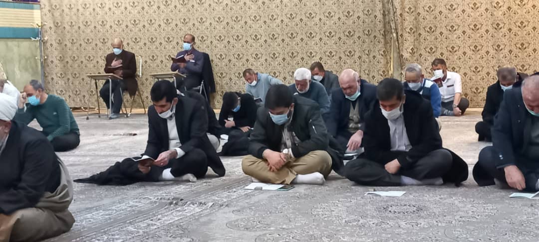 ارومیه| برگزاری مراسم قرائت زیارت عاشورا در مسجد لطفعلی خان1