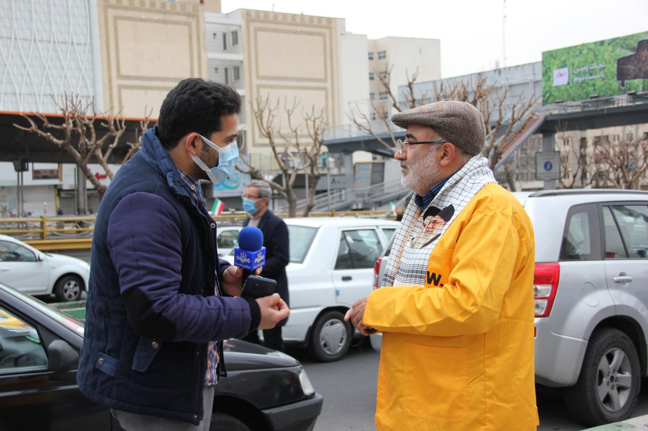حضور بی‌نظیر آزادگان تهرانی در راهپیمایی خودرویی و موتوری ۲۲ بهمن107