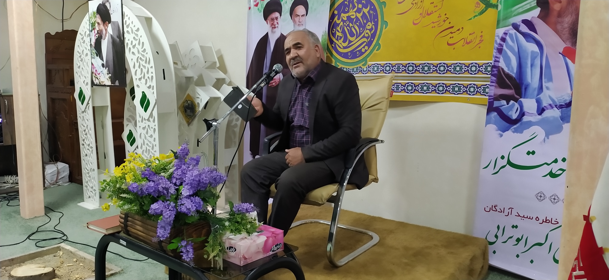 تقدیر از عوامل برگزاری مراسم 22 بهمن همزمان با سالگرد بعثت پیامبر اکرم (ص)4