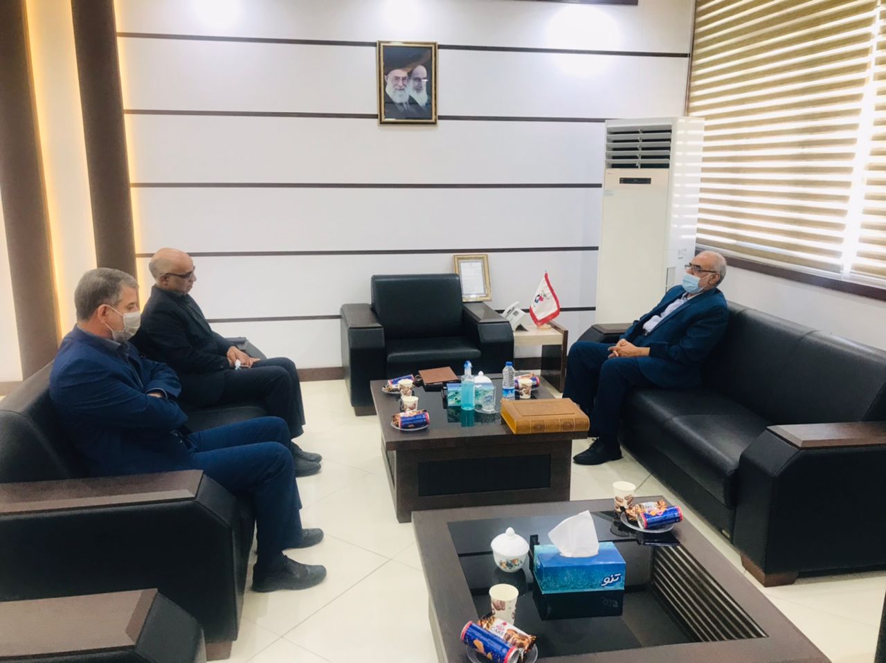 زاهدان| دیدار نماینده موسسه پیام آزادگان با مدیرکل جدید بنیاد شهید3