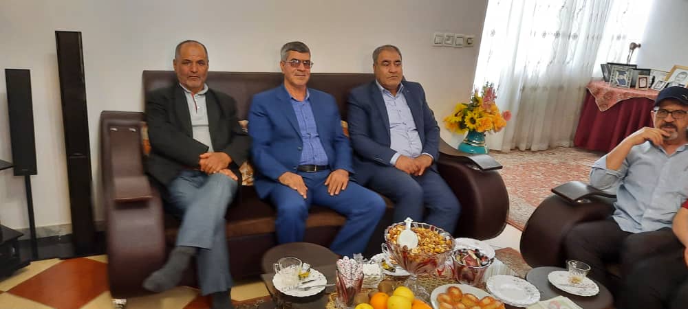 مرکزی| دیدار اعضای شورای مشورتی آزادگان با آزاده «مسلم عاشق حسینی»4