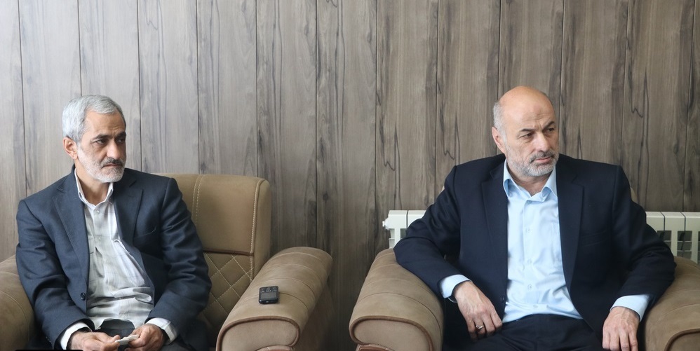 دیدار جمعی از آزادگان با مدیرکل حفظ آثار دفاع مقدس آذربایجان شرقی+ تصاویر3