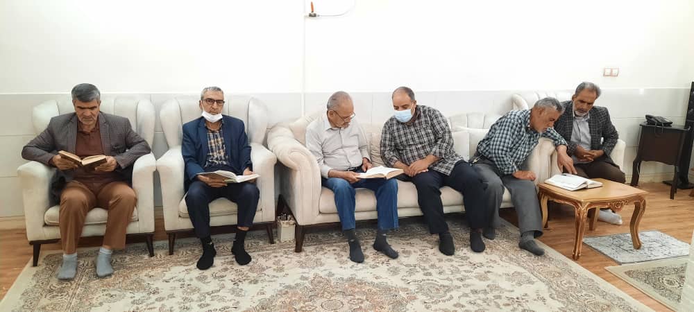 اراک| قرائت جزء دهم قرآن کریم در دهمین روز از ماه مبارک رمضان12