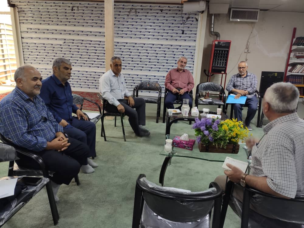 جلسه هم‌اندیشی فعالین فرهنگی آزاده در حوزه خانواده آزادگان استان تهران2