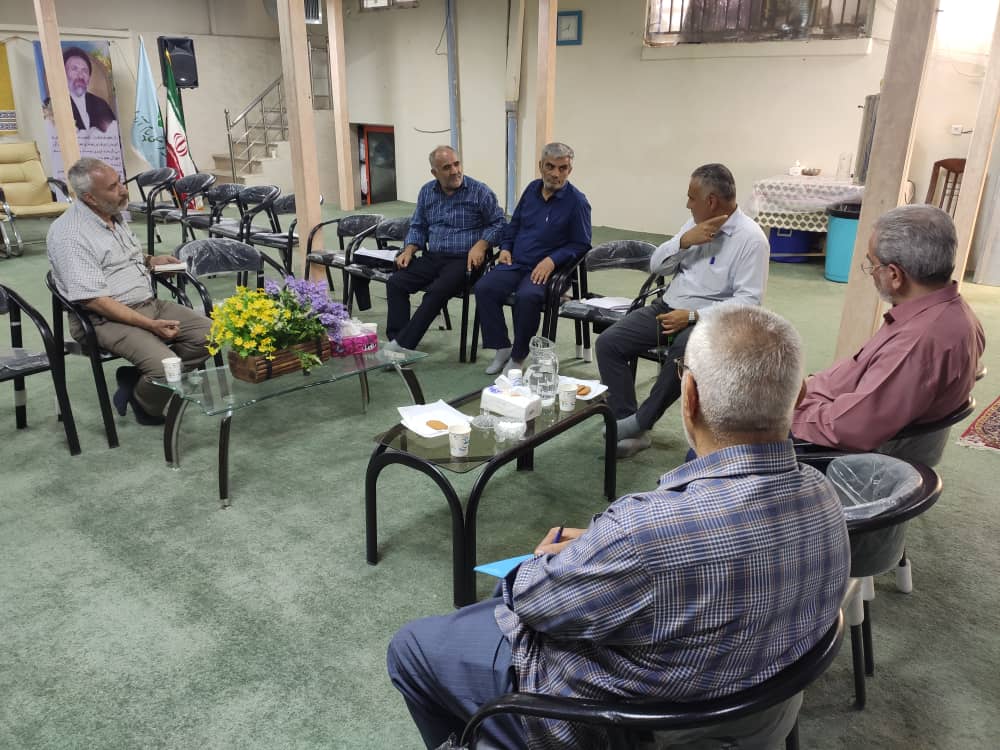 جلسه هم‌اندیشی فعالین فرهنگی آزاده در حوزه خانواده آزادگان استان تهران3