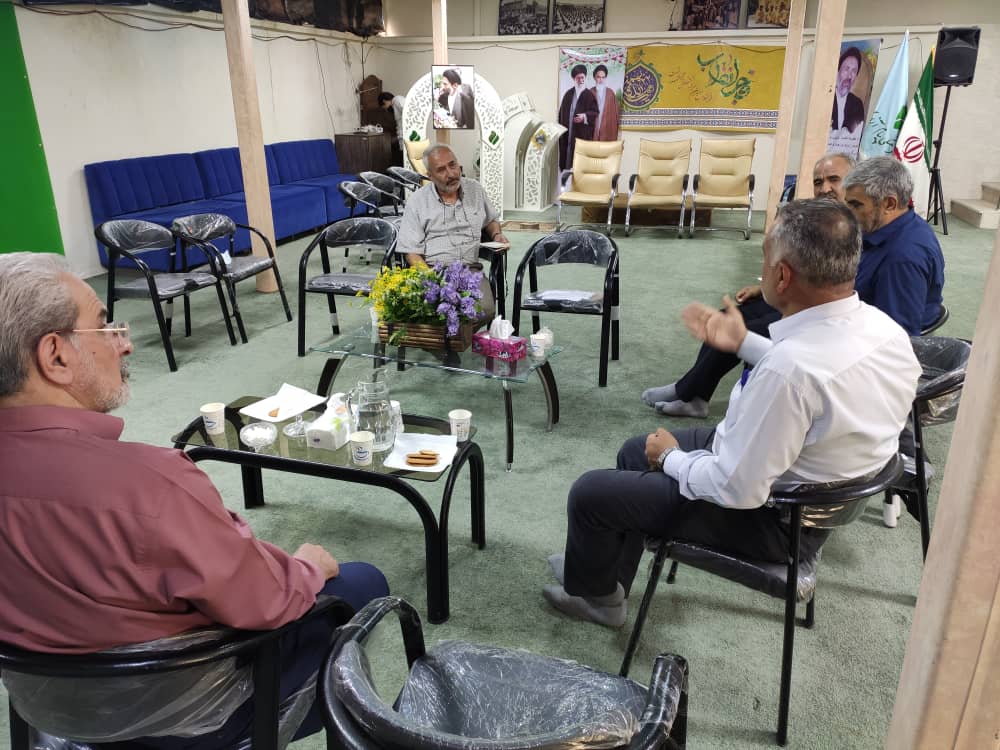 جلسه هم‌اندیشی فعالین فرهنگی آزاده در حوزه خانواده آزادگان استان تهران4