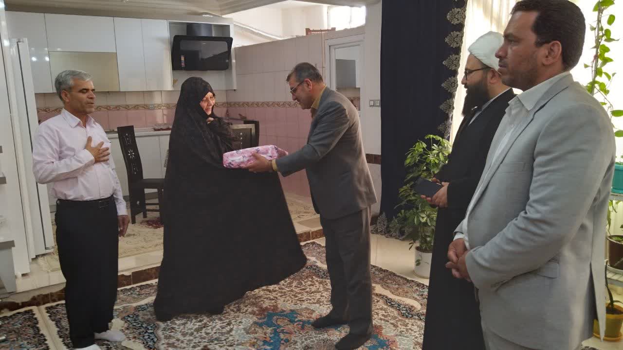 طرح سپاس ویژه جانبازان و آزادگان رشتخواری اجرا شد1