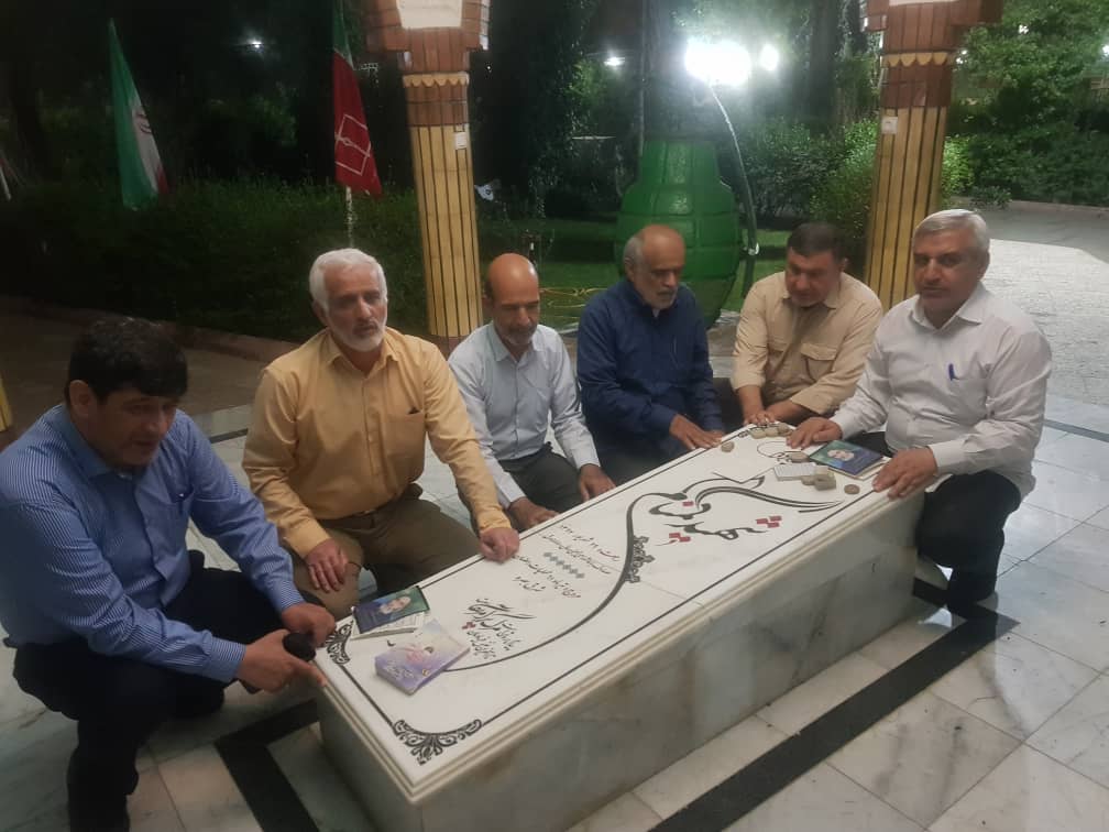 تصاویر/ سومین روز همایش آزادگان «کمپ 17 تکریت» در مشهد مقدس12