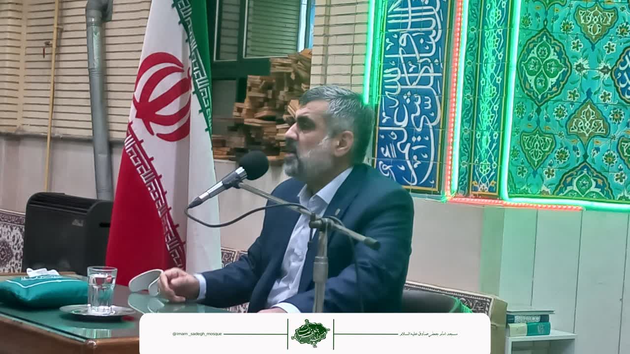 نشست ادبیات پایداری در فرهنگ دفاع مقدس1