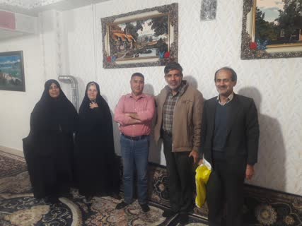 دیدار با آزاده حسینی بادامک؛1