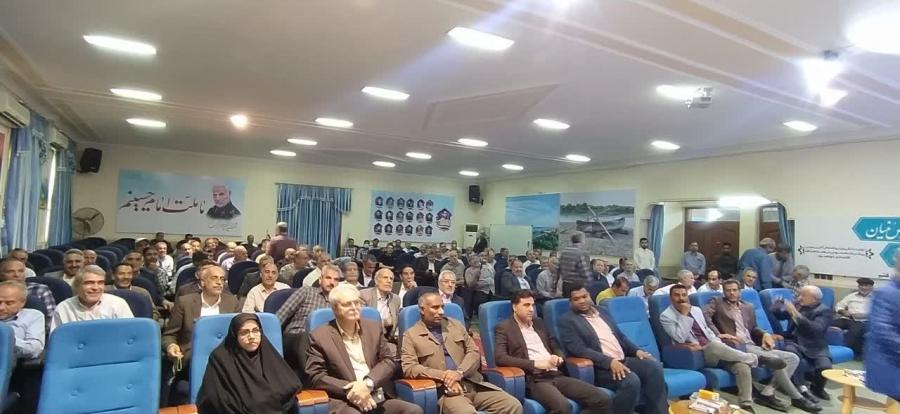 گردهمایی آزادگان کمپ هفت قاطع یک رمادی در شهرستان قشم4