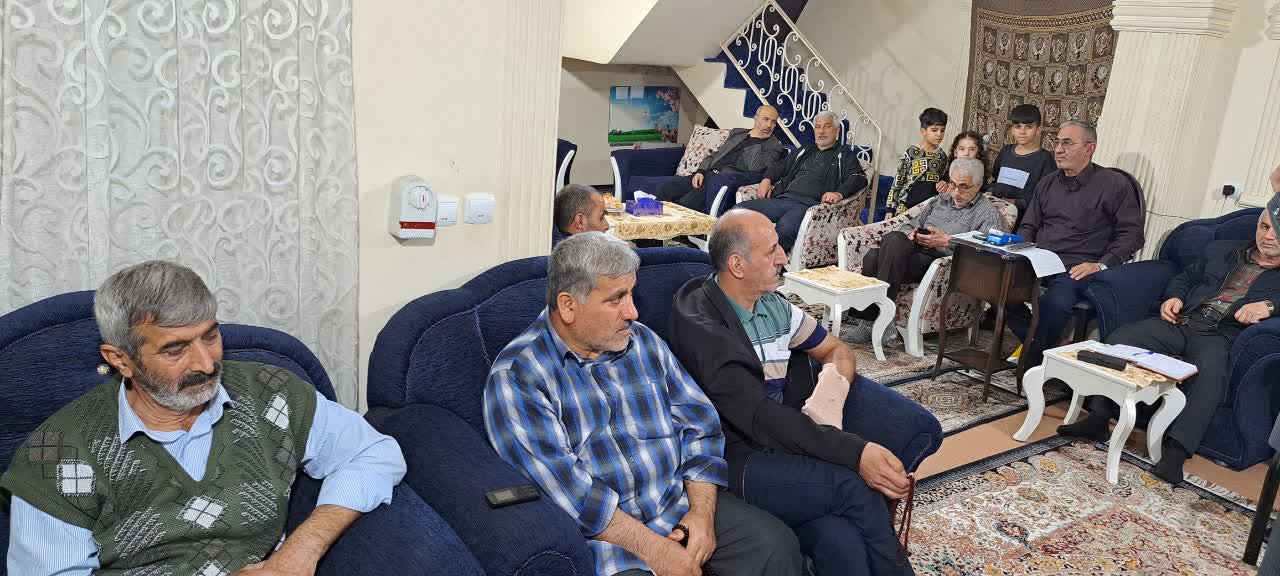 بهشهر| جلسه ماهانه هیات آزادگان با حضور فرمانده سپاه برگزار شد03