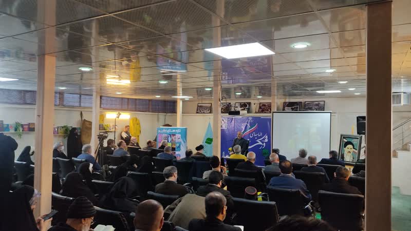 گزارش تصویری| اولین محفل «عصر خاطره آزادگان» برگزار شد11