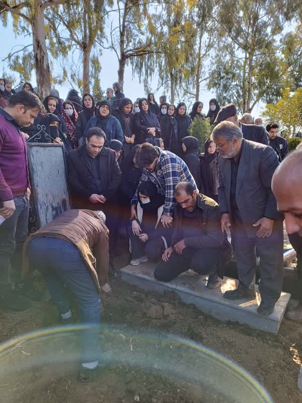 نکا| حضور آزادگان در مراسم تشییع پیکر آزاده سرافرار «یدالله نورپور»14