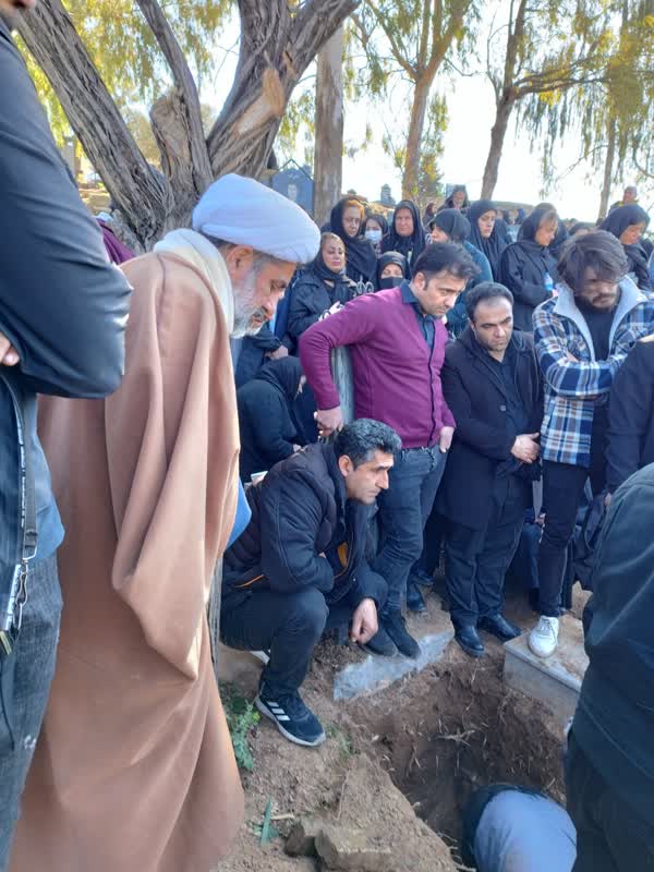 نکا| حضور آزادگان در مراسم تشییع پیکر آزاده سرافرار «یدالله نورپور»84