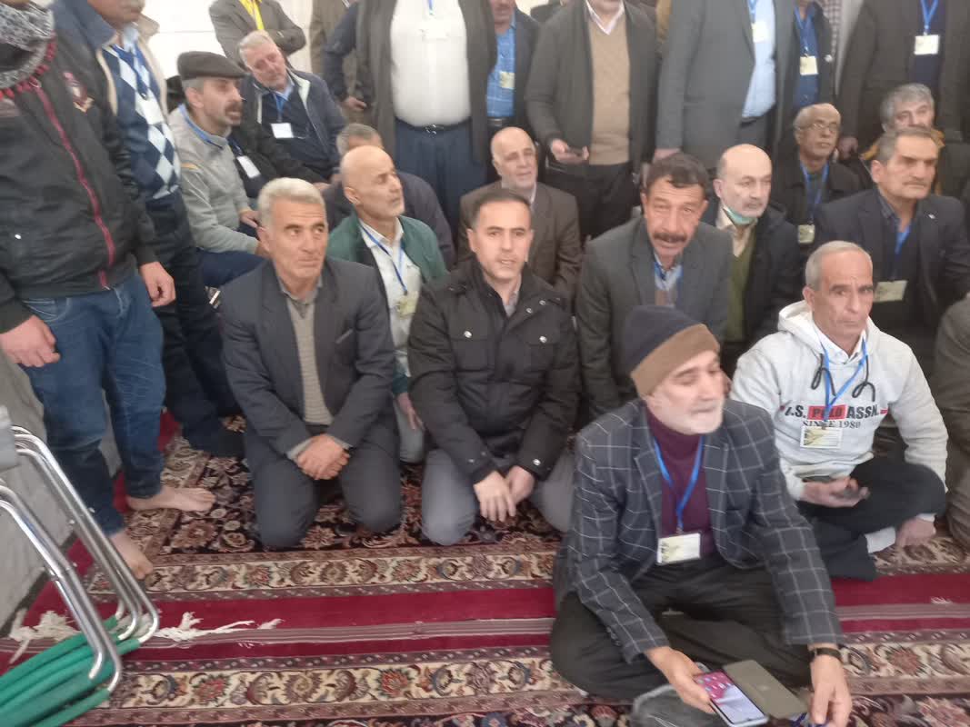 گزارش تصویری| بیست ویکمین همایش آزادگان کمپ ۱۰رمادی در مشهد مقدس1