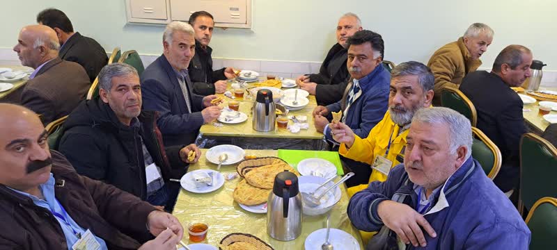 گزارش تصویری| بیست ویکمین همایش آزادگان کمپ ۱۰رمادی در مشهد مقدس4