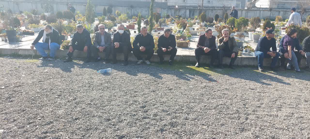 رشت| حضور نماینده موسسه در سومین روز درگذشت آزاده «خسرو رجب پور»7