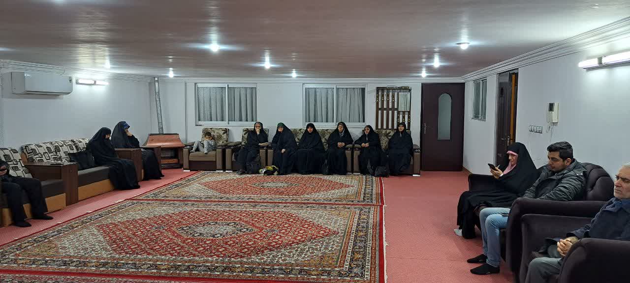 دیدار اعضای قرارگاه شهید مدافع حرم بهمن قنبری با آزاده جعفر مزیدها6