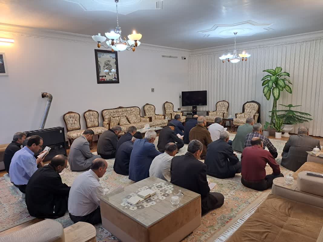 زیارت عاشورا بهانه دورهمی آزادگان نیشابوری2